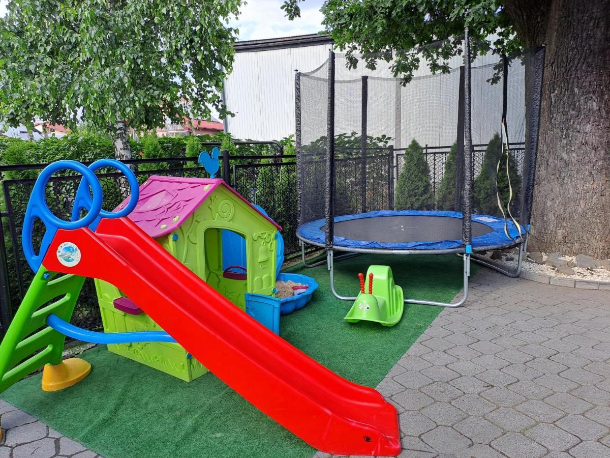 Twoja Przestrzen Noclegi Pokoje Mieszkanie Do Wynajecia Nowy Sącz Exterior photo